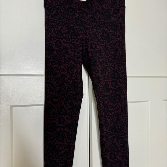 Floral Leggings - Picture 3 of 3